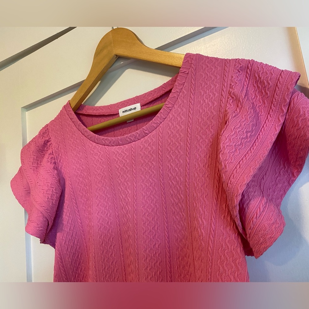 Cable Texture Flutter Blouse - Picture 4 of 10